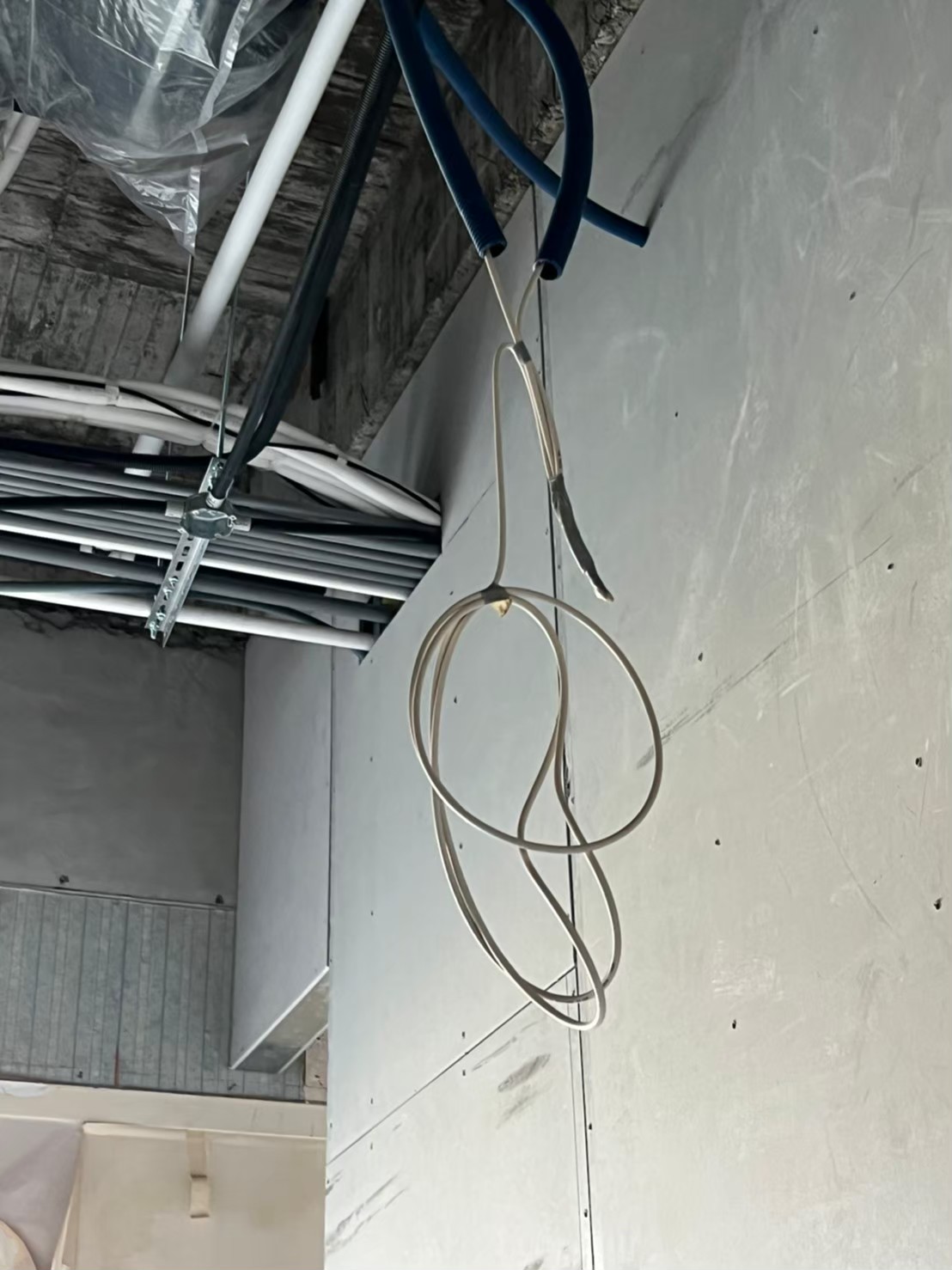 LINE_ALBUM_弱電工程回報_230314_1.jpg